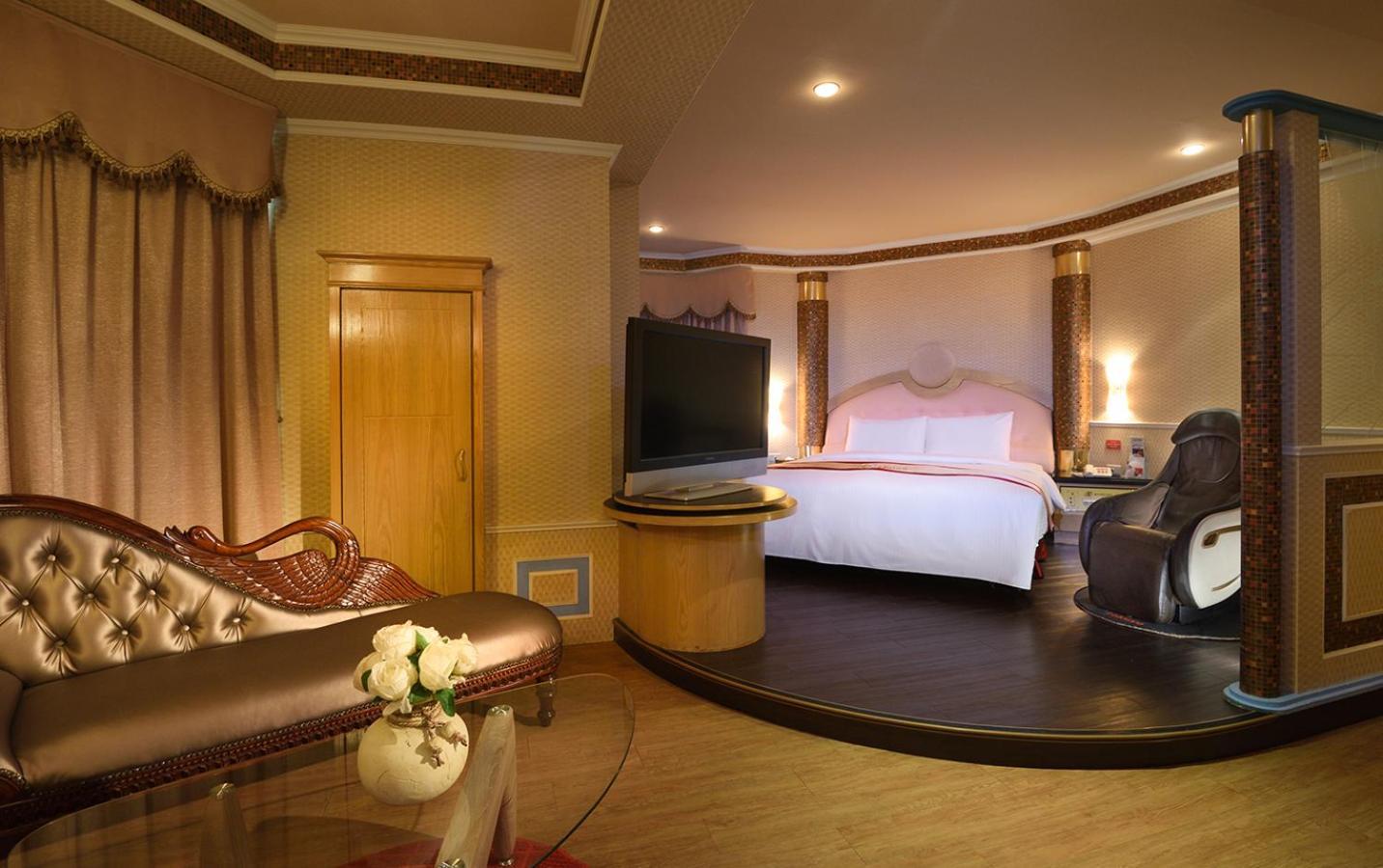 Natoli Motel Tainan Exterior photo